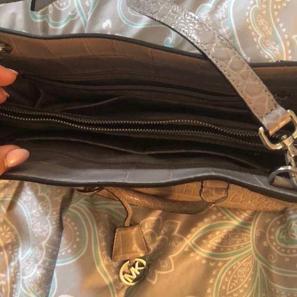 Michael Kors Purse - Picture 2 of 2